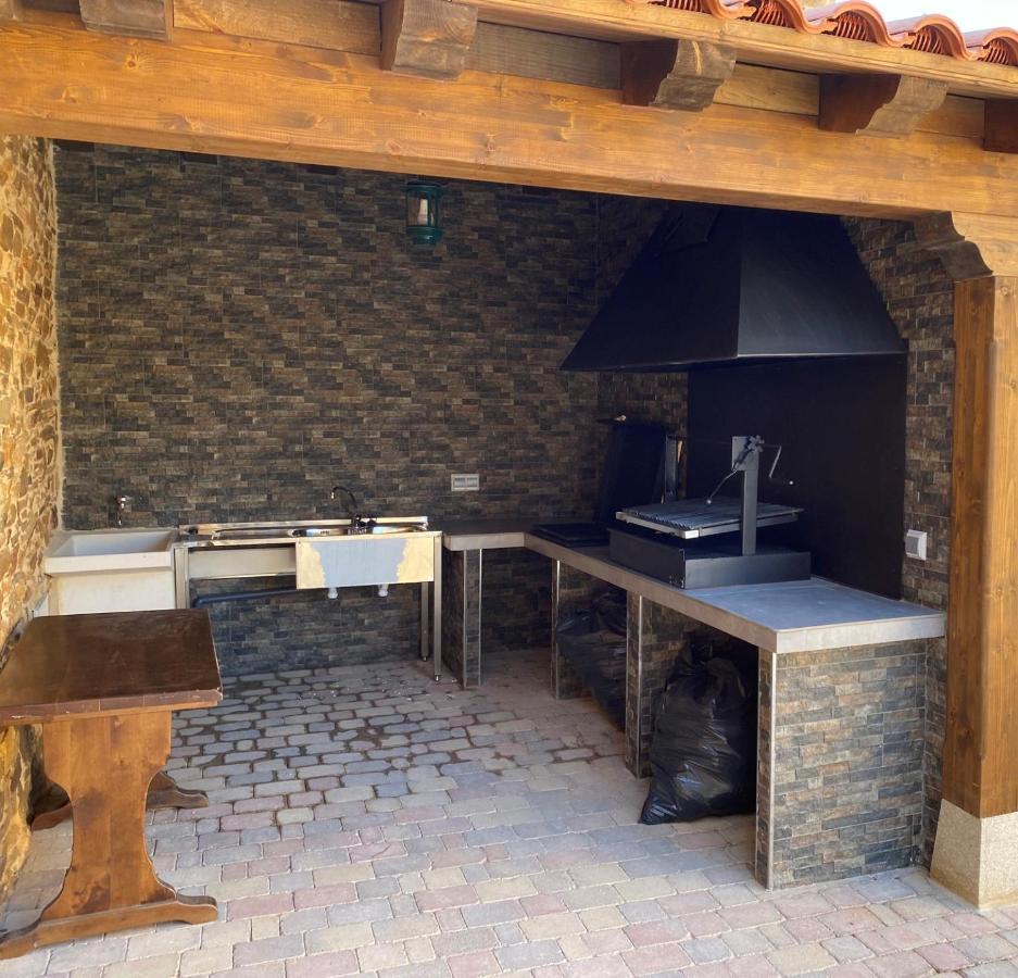 Casa Amada Con Piscina Vila Murias de Pedredo Exterior foto